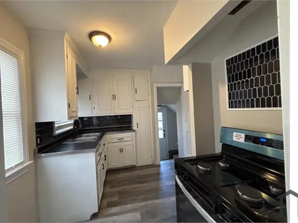 124 Sunnycliff Dr, Euclid, OH 44123