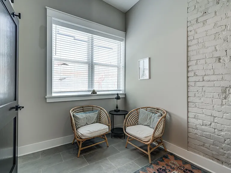 1523 W Cary St #1 — Photo 16