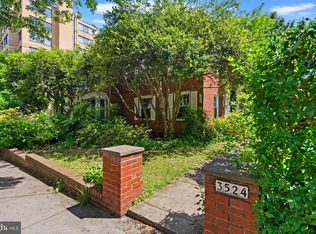 3524 Davenport St NW, Washington, DC 20008