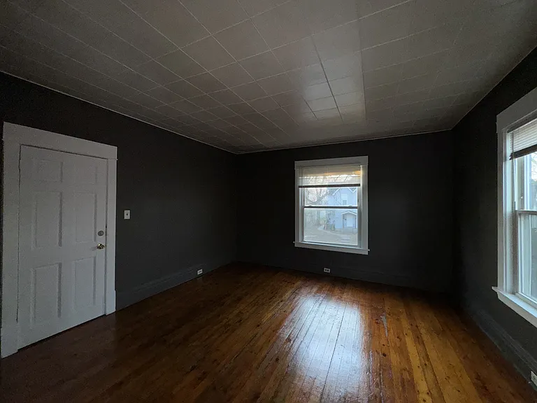 2634 Colfax Ave N — Photo 9