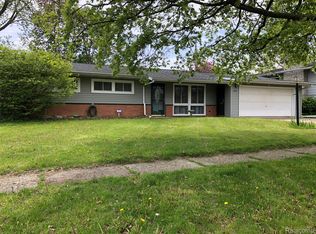 1813 Rockcreek Ln, Flint, MI 48507