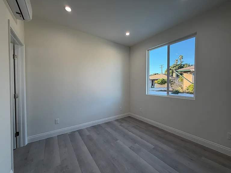 9128 1/2 W Duarte Rd #9128-1/2 — Photo 17