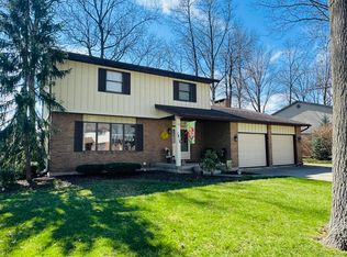 1418 Canterbury Dr, Celina, OH 45822