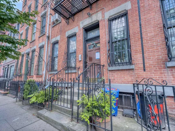 167 Christopher Columbus Dr APT 1L, Jersey City, NJ 07302