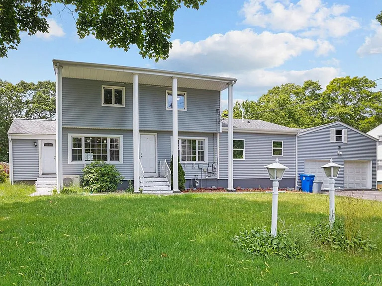 40 Olney Ave — Photo 1
