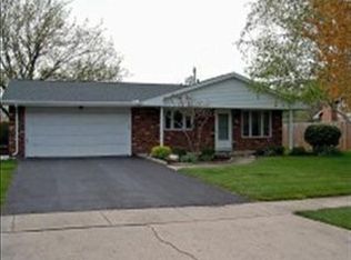 3308 Edgemont Dr, Findlay, OH 45840