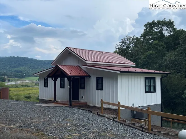 295 Campbell Glen Lane, Fleetwood, NC 28626