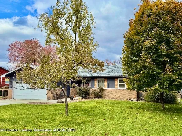 4806 W Willow Hwy, Lansing, MI 48917