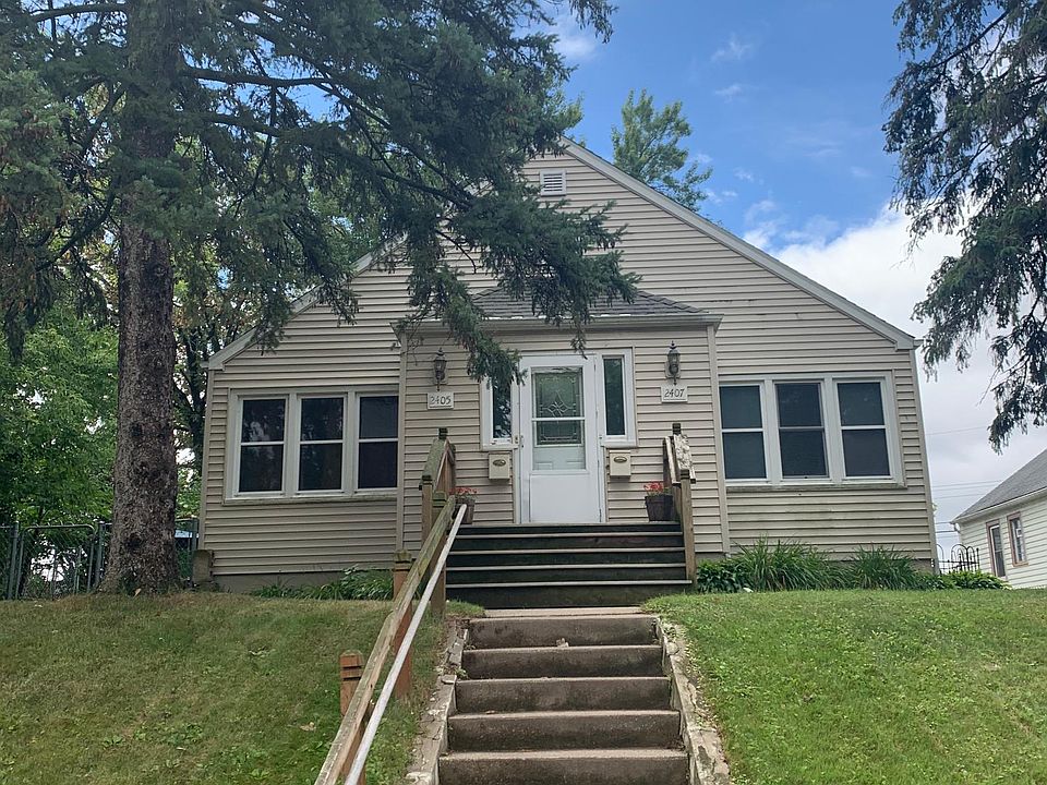 Beautifully maintained law, landscaping and exterior