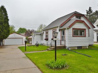 3659 S 89th St, Milwaukee, WI 53228