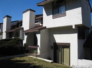 115 Tower Hill Dr, Red Bank, NJ 07701