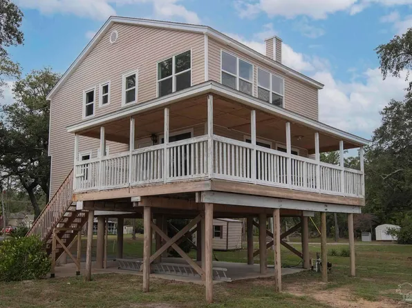 9650 Bay View Dr, Lillian, AL 36549
