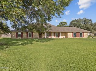 2019 Leroy Breaux Rd, Rayne, LA 70578