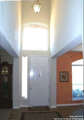 1st image of 2505 Melville Ln