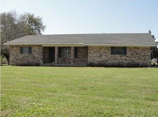 933 McCarthy Ln, Opelousas, LA 70570