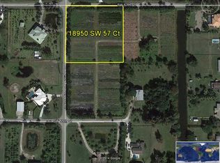 18950 SW 57th Ct, Southwest Ranches, FL 33332