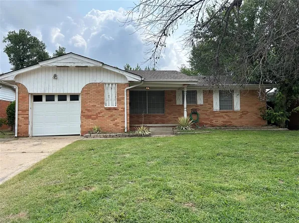 2004 N College Ave, Bethany, OK 73008