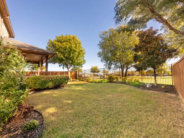 810 Miramar Dr, Rockwall, TX 75087