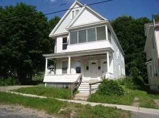 192-194 Brown St, Pittsfield, MA 01201