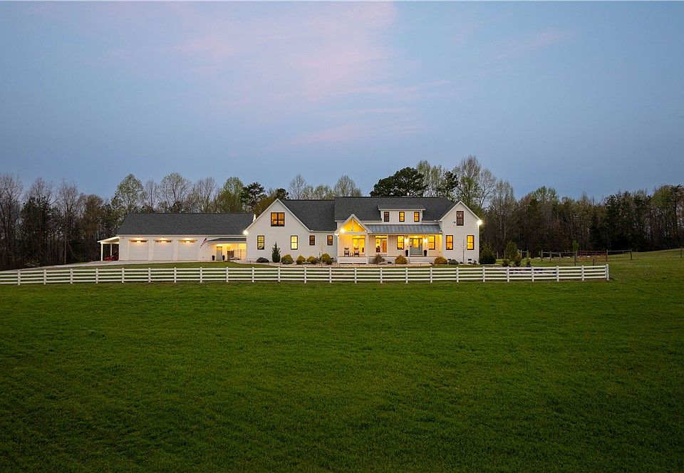 1st image of 331 Bakerville Rd