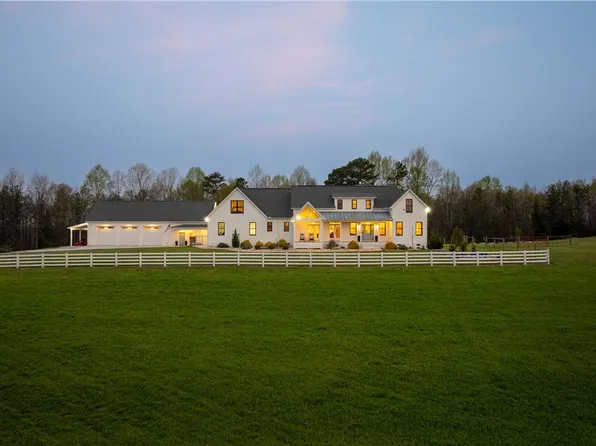 331 Bakerville Rd, Easley, SC 29642