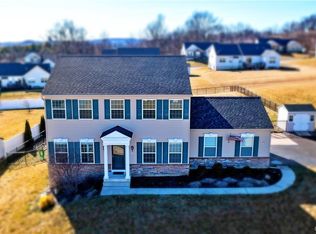 4736 Steeplechase Dr, Easton, PA 18040