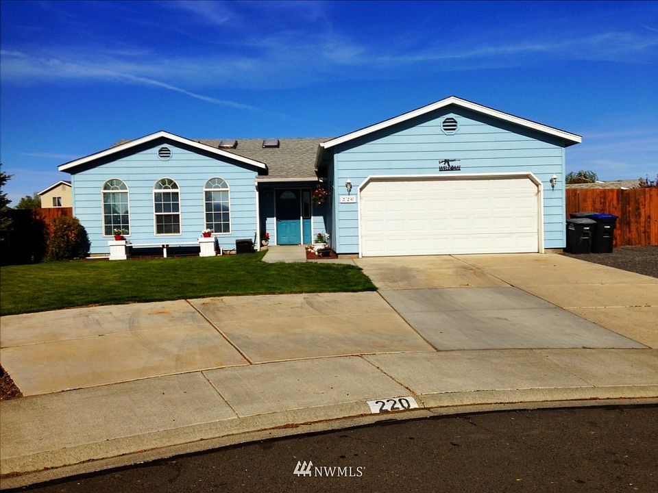 1st image of 220 S United Court