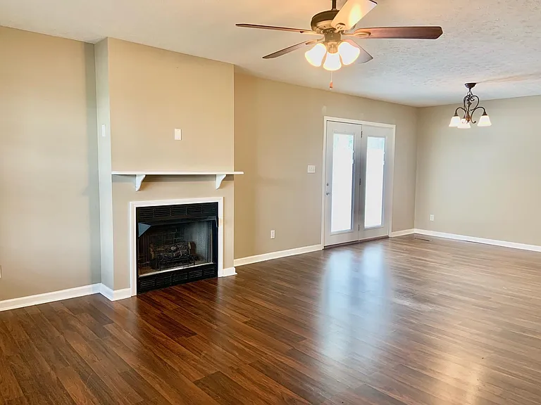 1721 Canton Ave #A — Photo 6