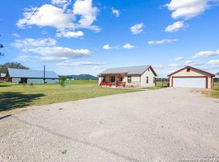 867 River Tree Rd, Leakey, TX 78873