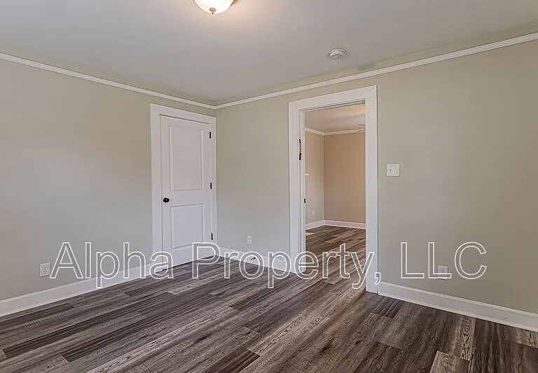 9 Highlawn Ave — Photo 5