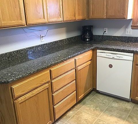 3rd image of 313 Walnut Ave