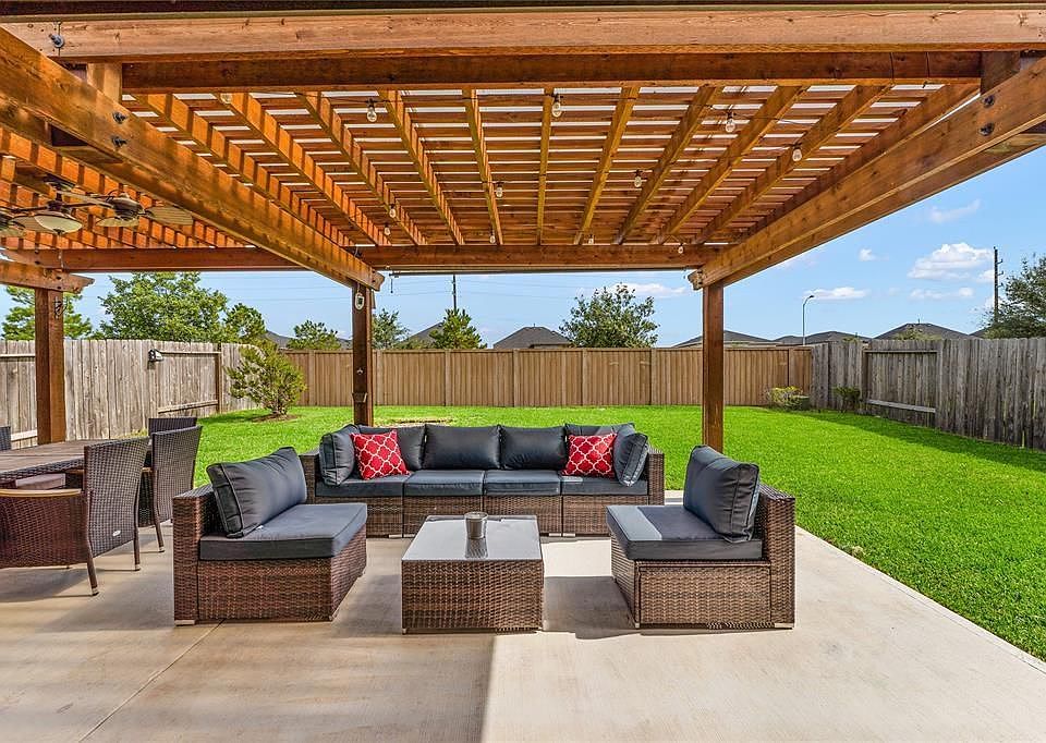 1st image of 3307 McDonough Way