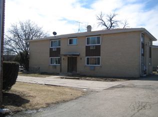 1630 Mulberry Ln, Elgin, IL 60123