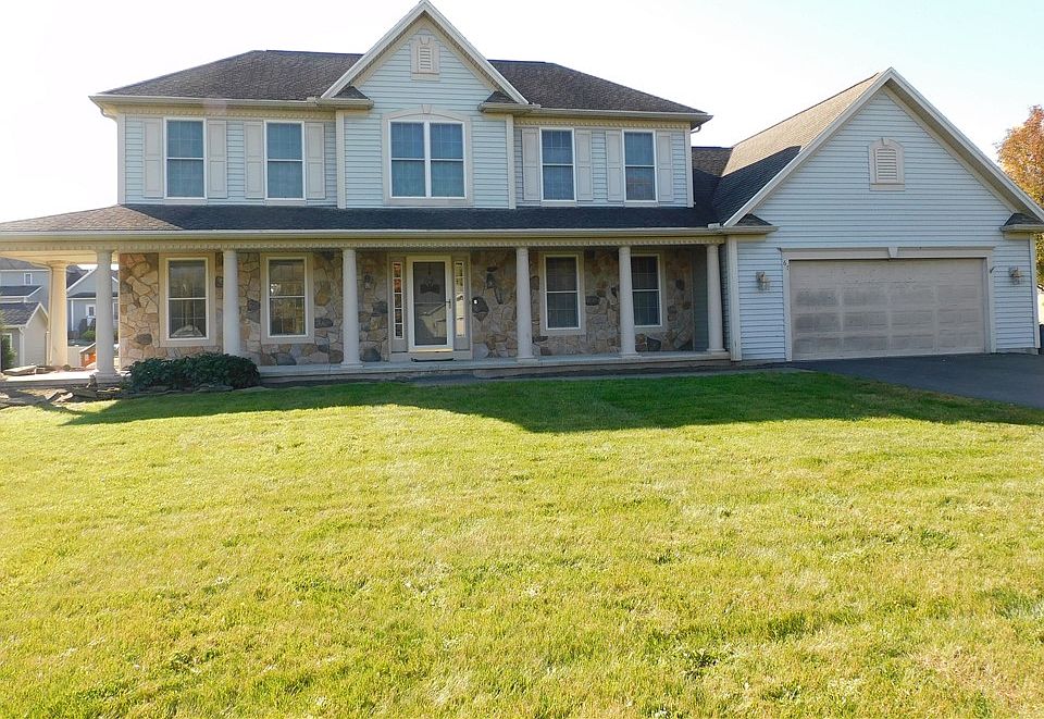 1st image of 67 Jade Creek Dr