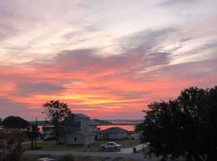 1161 Mallard Bay Rd, Hampstead, NC 28443