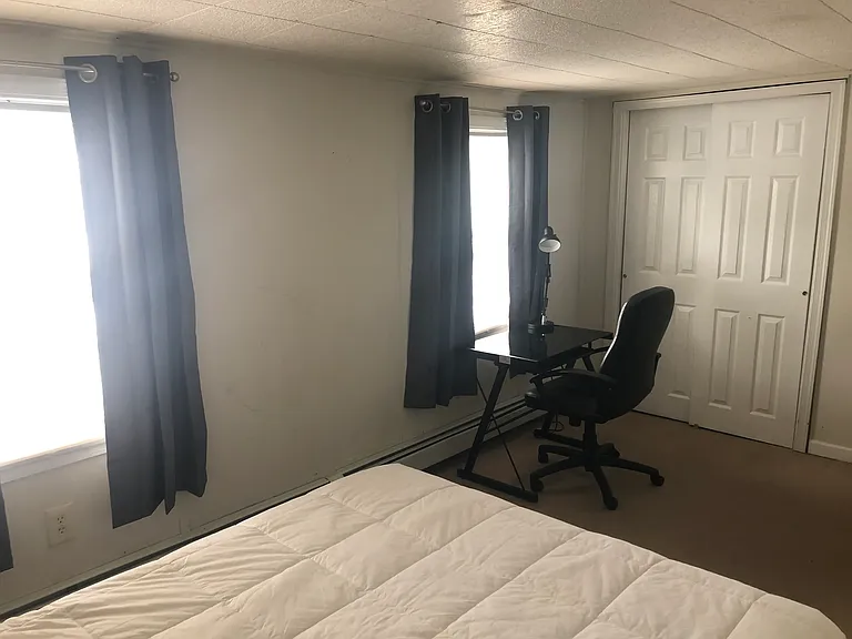 Apartment #2- Bedroom3