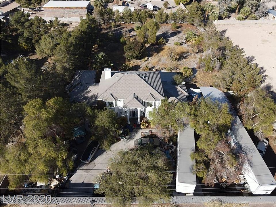 1st image of 2826 E Eldorado Ln