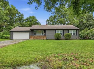 6505 Overton Ave, Raytown, MO 64133