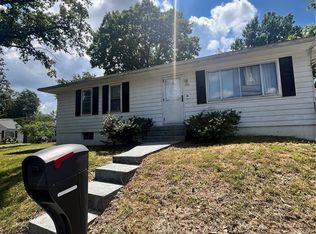 700 Ruggles Rd, Saint Louis, MO 63135