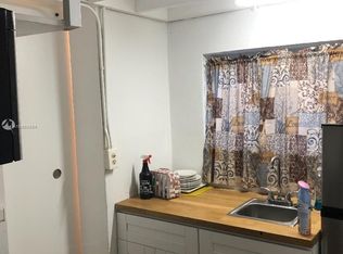 444 NE 71st St #2, Miami, FL 33138