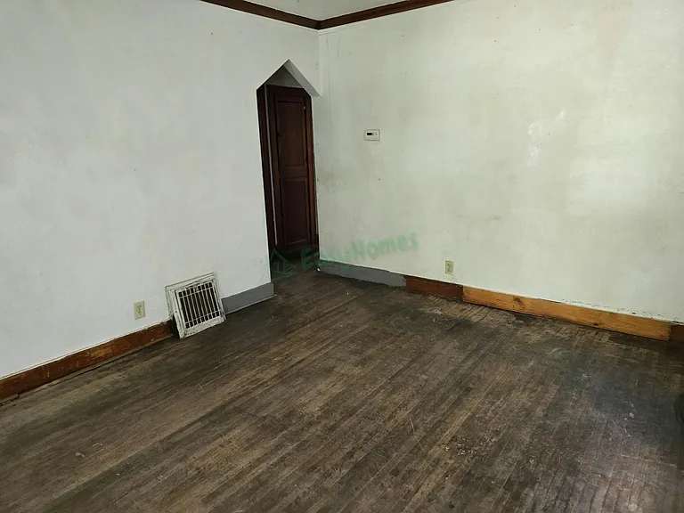 2728 W Wyoming St — Photo 8