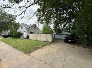 34535 Harroun St, Wayne, MI 48184