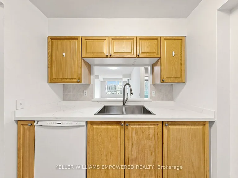 238 Doris Ave #1511 — Photo 20