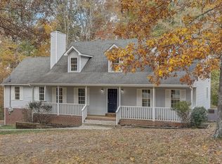 1522 Deer Trce, Burns, TN 37029