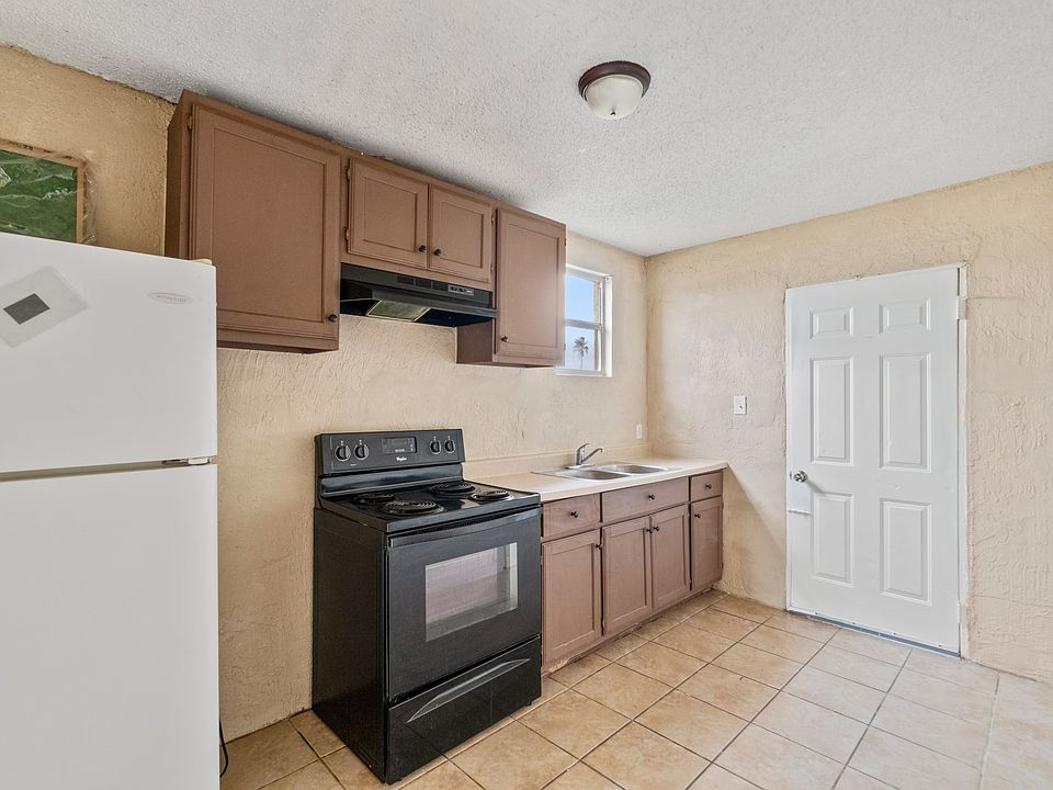 1st image of 33226 Melon Dr #A3