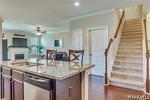 9319 Concord Park Dr — Photo 5