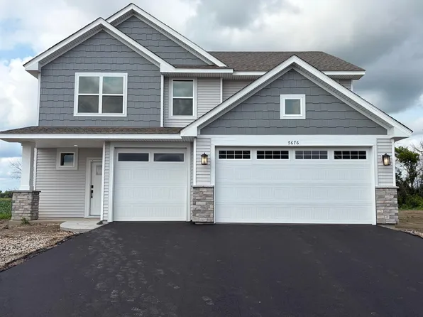 7676 Lotus Ln, Lino Lakes, MN 55014