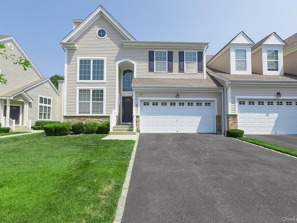 1st image of 20 Emilie Drive