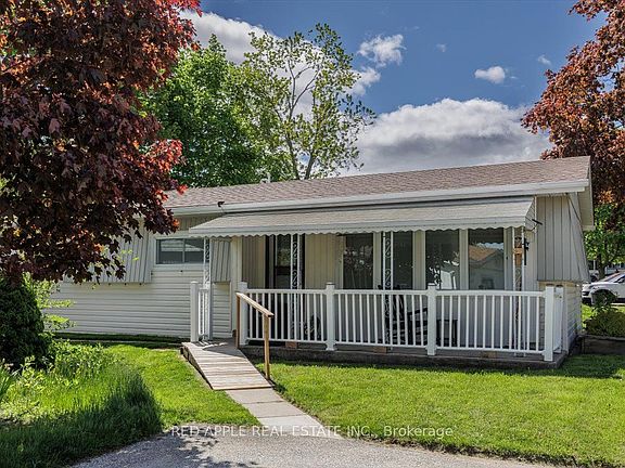 2nd image of 30 Flora Ct