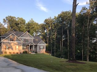 5834 F Gailey Rd, Clermont, GA 30527